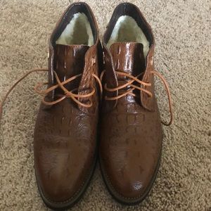 New [Unboxed] Office Shoe
